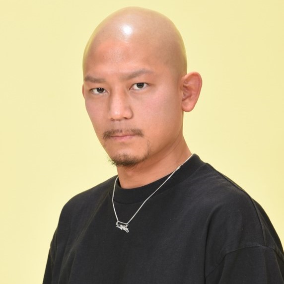加賀屋 隆介